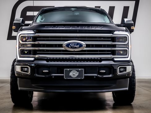 Used 2024 Ford F250 Limited w/ FX4 Off-Road Package AWD/4WD image 4
