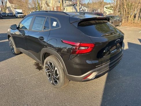 New 2026 Chevrolet Trax RS w/ Driver Confidence Package FWD image 3
