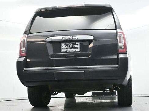 Used 2020 GMC Yukon Denali w/ Denali Ultimate Package AWD/4WD image 59
