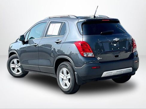 Used 2016 Chevrolet Trax LT w/ Sun And Sound Package FWD image 14