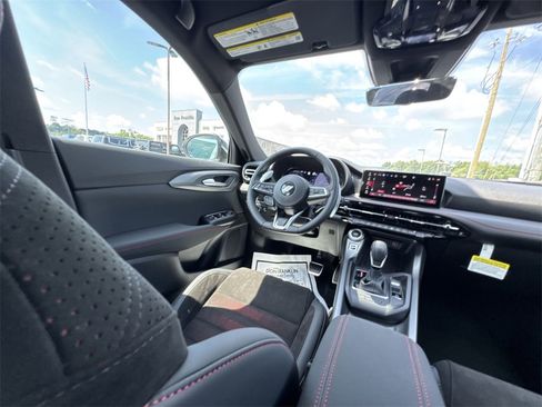 New 2025 Dodge Hornet GT w/ Track Pack image 15