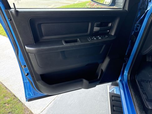 Used 2021 RAM 1500 Tradesman w/ Tradesman SXT Package RWD image 13
