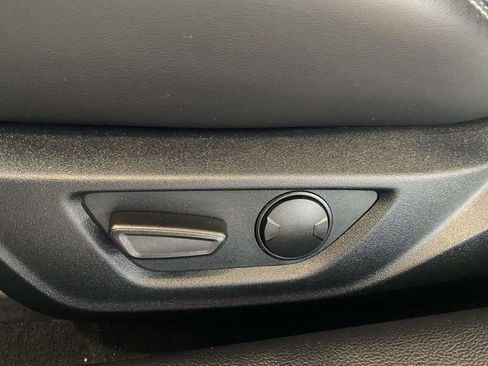 Used 2021 Ford Mustang Shelby GT500 w/ Technology Package image 15