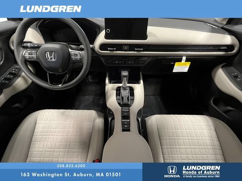New 2027 Honda HR-V LX image 3