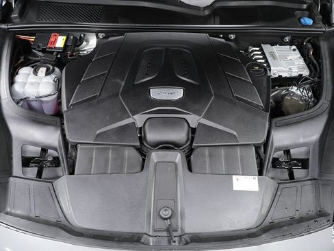 Used 2019 Porsche Cayenne S AWD/4WD image 35