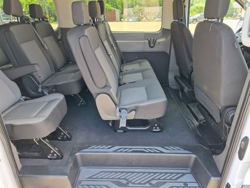 Used 2024 Ford Transit 350 XLT RWD image 21