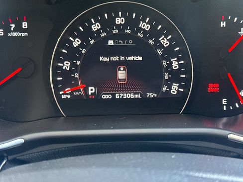 Used 2015 Kia Sorento SX AWD/4WD image 34
