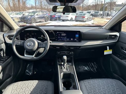 Used 2026 Nissan Kicks SV w/ SV Premium Package image 6