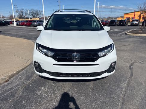 Certified 2025 Honda Odyssey Touring image 7