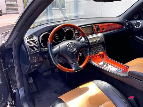 Used 2008 Lexus SC 430 Convertible RWD image 15