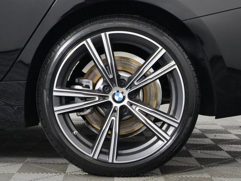 Used 2023 BMW 330i Sedan w/ Premium Package RWD image 16