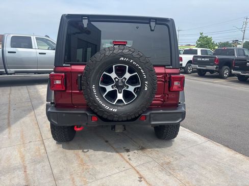 Used 2022 Jeep Wrangler Unlimited Rubicon w/ Dual Top Group AWD/4WD image 9