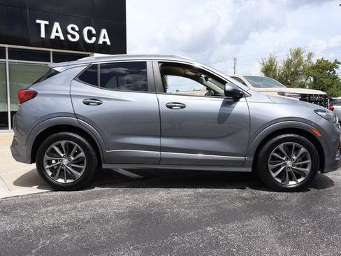 Used 2021 Buick Encore GX Select w/ Sport Touring Package FWD image 9