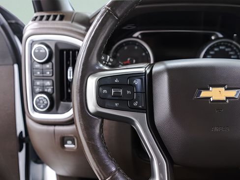 Used 2021 Chevrolet Silverado 2500 LTZ w/ LTZ Premium Package AWD/4WD image 12