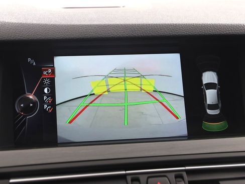 Used 2015 BMW M5 RWD image 10