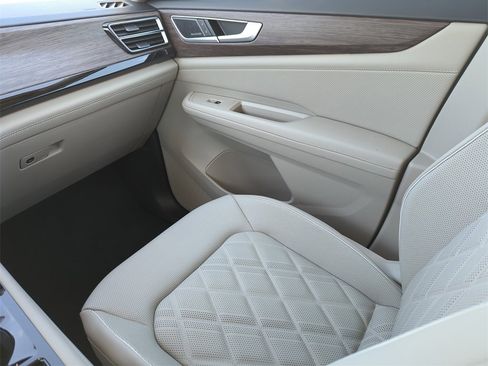 New 2026 Volkswagen Atlas SEL Premium R-Line image 25