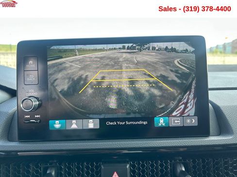 Used 2023 Honda CR-V Sport Touring image 17