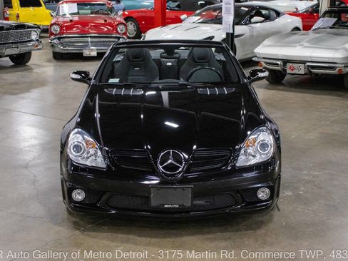 Used 2005 Mercedes-Benz SLK 55 AMG image 12