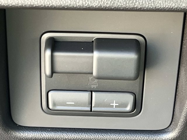 Used 2026 GMC Canyon Denali AWD/4WD image 37