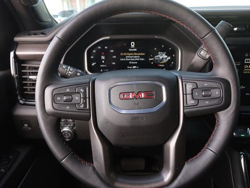 Used 2026 GMC Sierra 2500 AT4X image 12