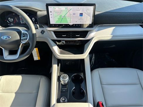 New 2026 Ford Explorer Active image 19