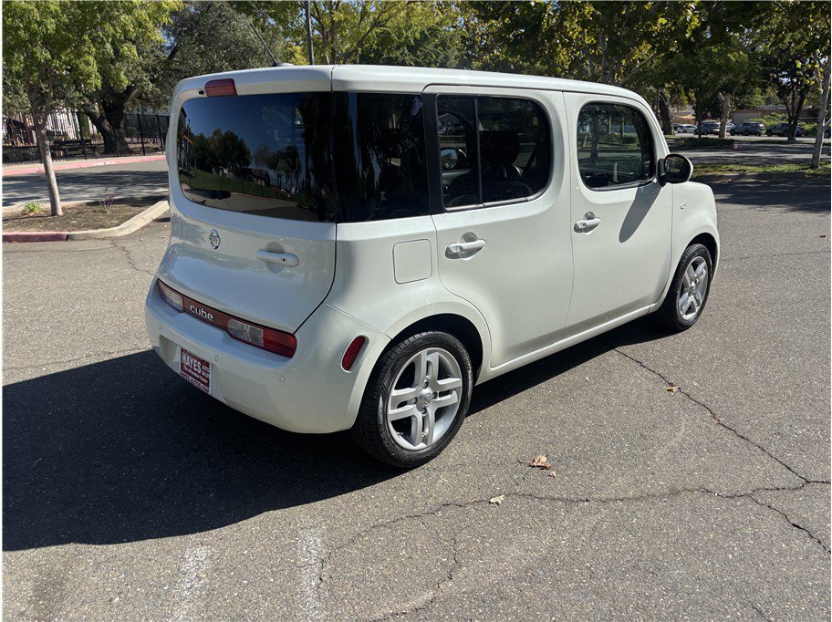Used 2009 Nissan Cube 1.8 SL w/ SL Preferred Pkg FWD image 6