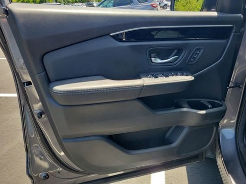 Used 2024 Honda Pilot EX-L image 38
