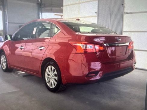 Used 2018 Nissan Sentra SV FWD image 12
