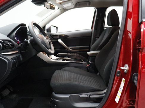Used 2024 Mitsubishi Eclipse Cross LE AWD/4WD image 7