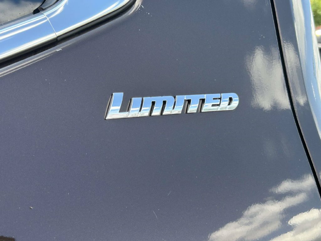 Certified 2025 Toyota Tundra Limited AWD/4WD image 10