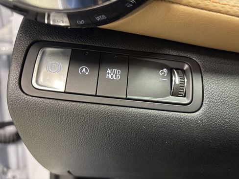 New 2026 Chevrolet Equinox ACTIV w/ Convenience Package III FWD image 24