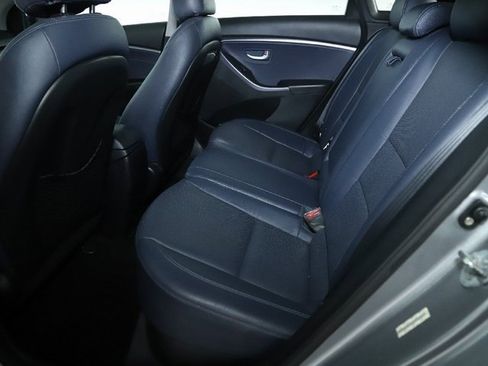 Used 2014 Hyundai Elantra GT w/ Option Group 02 image 14