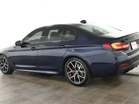 Used 2023 BMW M550i xDrive w/ Executive Package AWD/4WD image 3