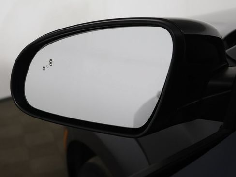 Certified 2021 Hyundai Kona Limited FWD image 31