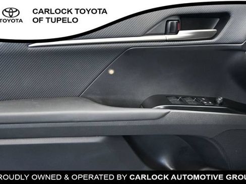 Used 2025 Toyota Camry SE FWD image 26
