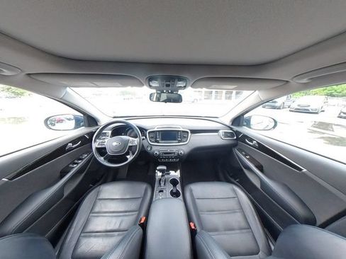 Used 2020 Kia Sorento EX FWD image 32