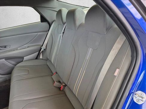 Used 2024 Hyundai Elantra SEL FWD image 16