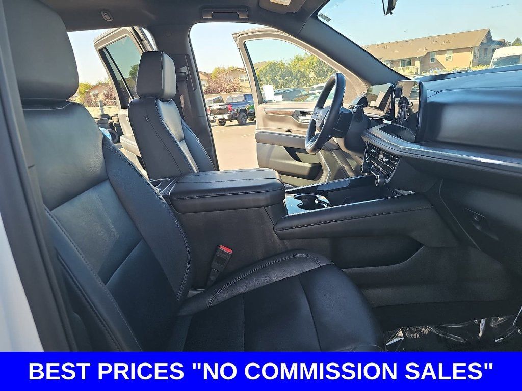 Used 2025 Chevrolet Tahoe LT RWD image 10