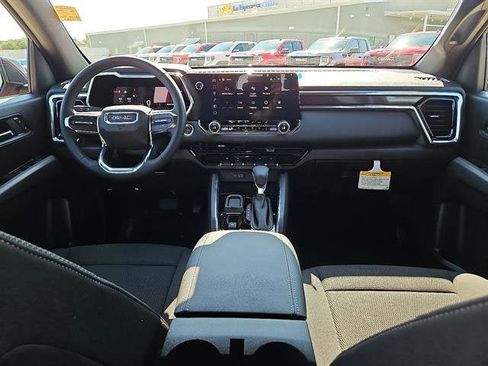 New 2026 GMC Canyon Elevation w/ Convenience Package image 10