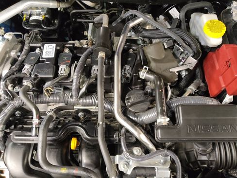 Used 2021 Nissan Sentra SR FWD image 30