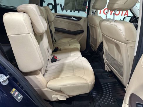 Used 2017 Mercedes-Benz GLS 450 4MATIC image 13