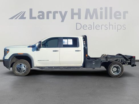 Used 2020 GMC Sierra 3500 4x4 Crew Cab w/ Convenience Package image 2