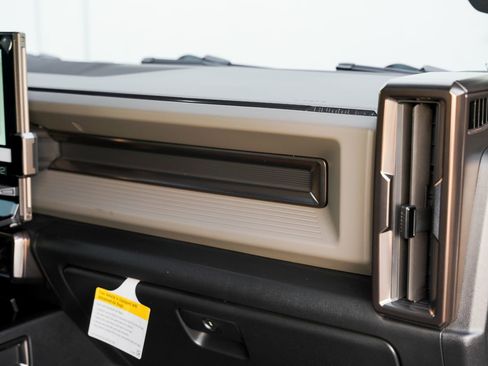 Used 2024 GMC Hummer EV 3X w/ Extreme Off-Road Package image 34