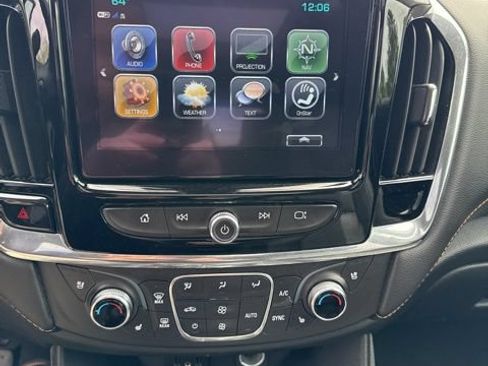 Used 2019 Chevrolet Traverse Premier AWD/4WD image 10
