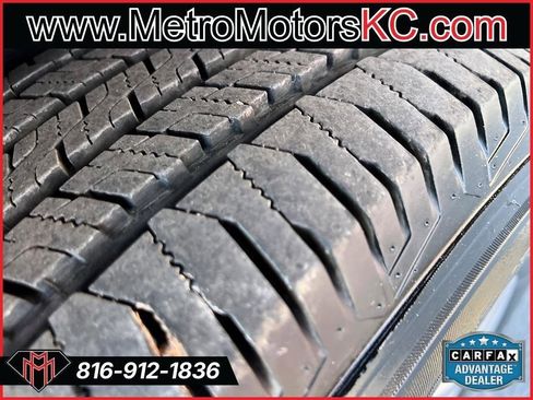 Used 2009 Hyundai Santa Fe GLS image 19