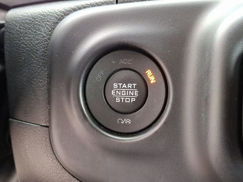 Used 2023 Jeep Wrangler Unlimited Sahara w/ Cold Weather Group AWD/4WD image 23