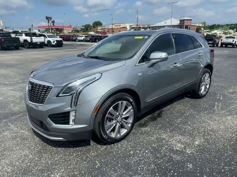 Used 2024 Cadillac XT5 Premium Luxury AWD/4WD image 5