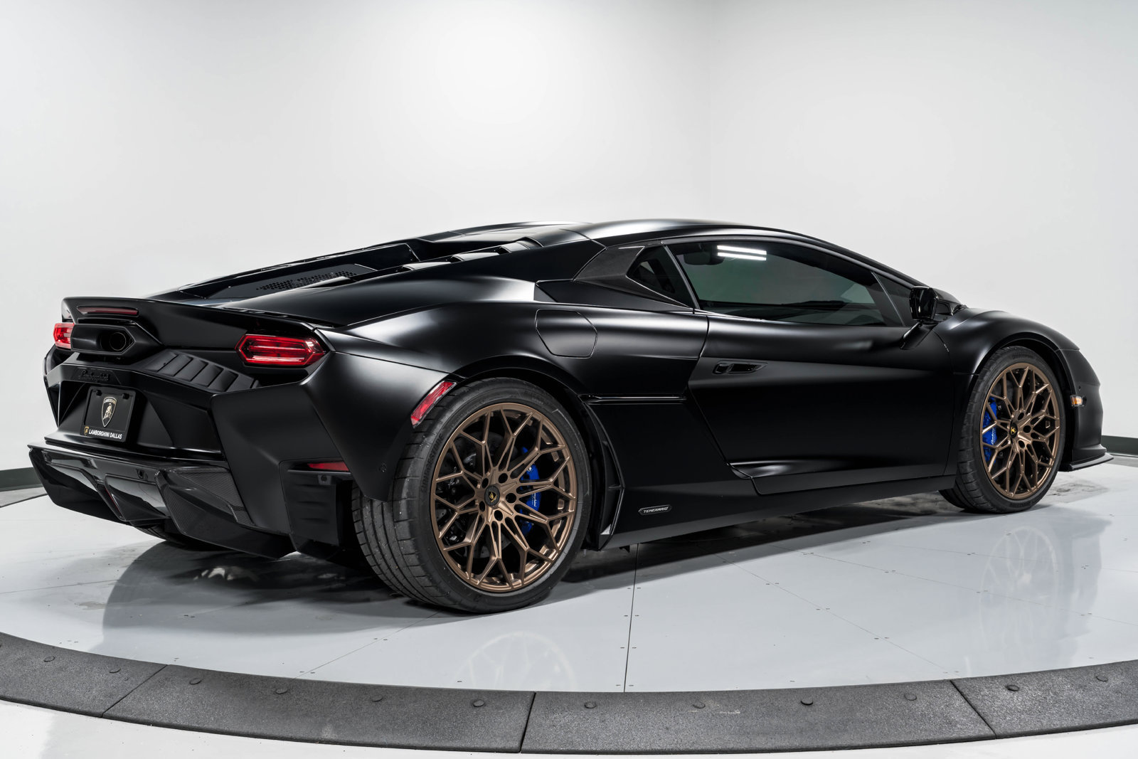 Used 2026 Lamborghini Temerario AWD/4WD image 4