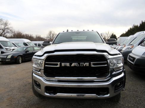 Used 2019 RAM 5500 Tradesman w/ Ambulance Prep Group image 2