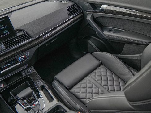 Used 2024 Audi SQ5 Premium Plus w/ Premium Plus Package image 27